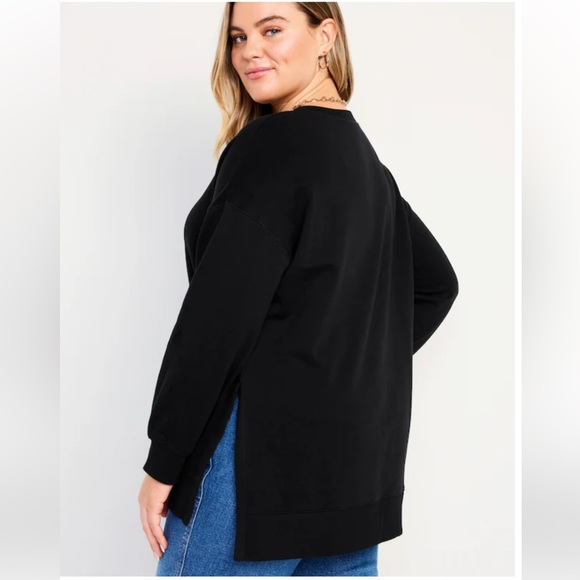 Oversized Boyfriend Tunic Sweater - Old Navy - Picture 3 of 3